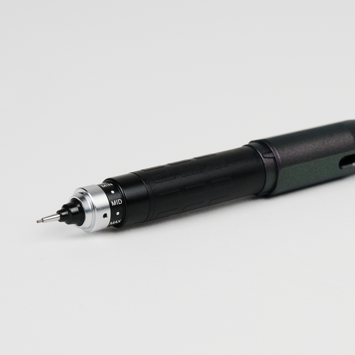 uniball™ KURU TOGA DIVE, Mechanical Pencil uniball™ KURU TOGA DIVE, Mechanical Pencil